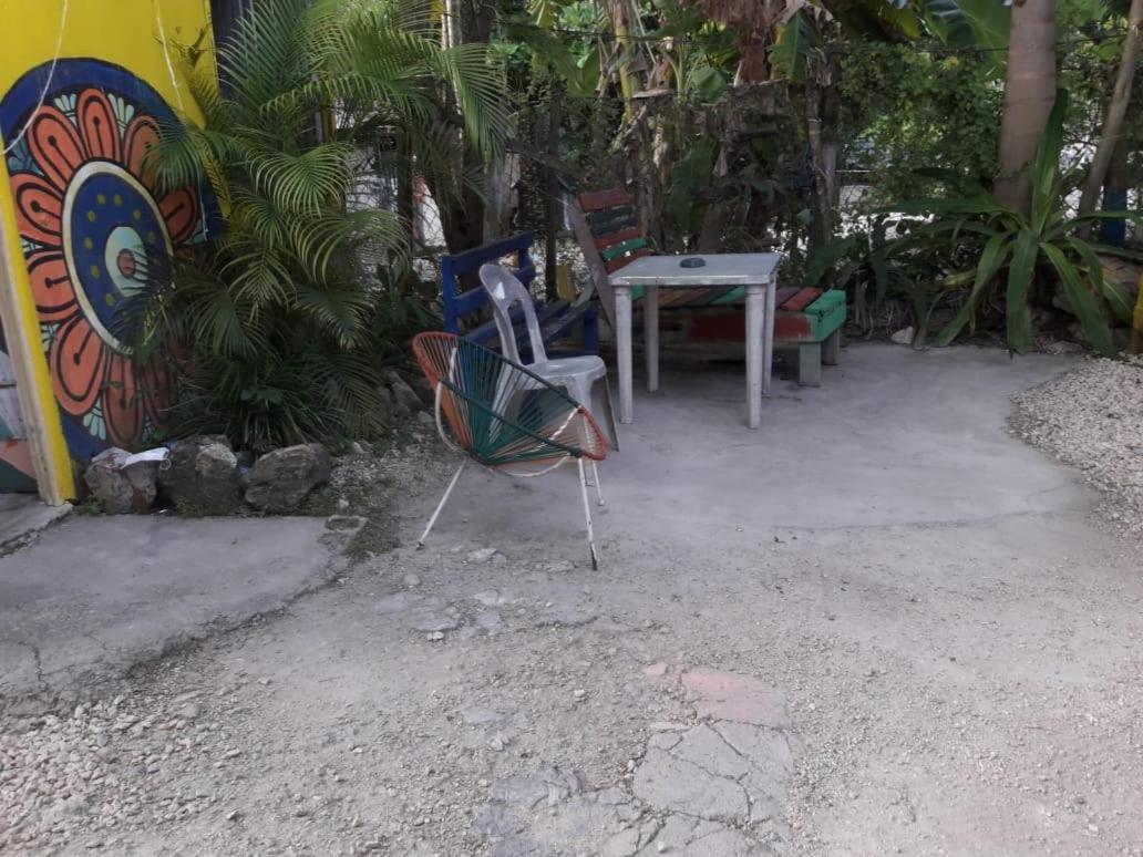 Hostal Y Camping Las G Bacalar Exterior photo